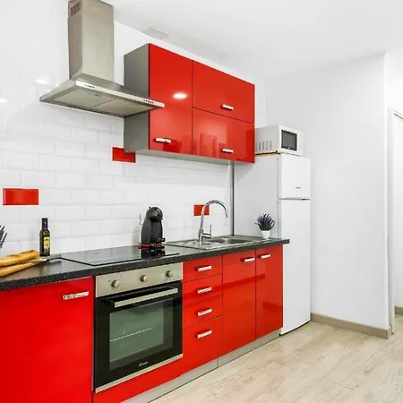 Beautiful Central Apartment * Arona