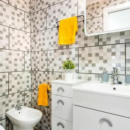 Beautiful Central Apartment 아파트